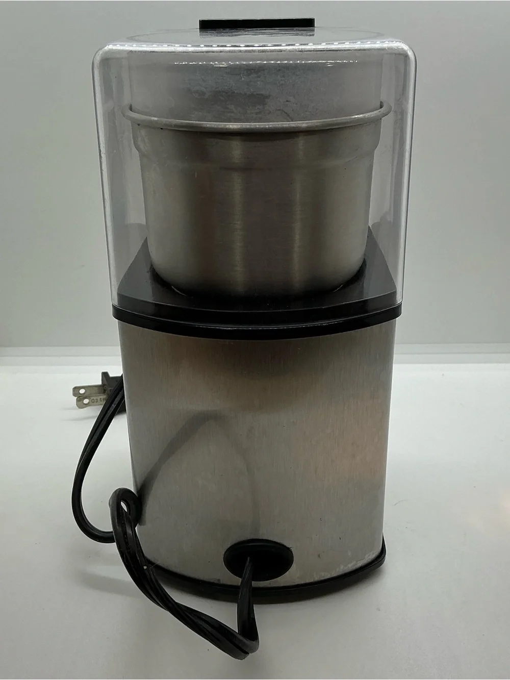 Working Cuisinart Grind Central Coffee Grinder 18 Cup Capacity Dcg-12BC